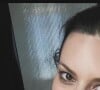 Laura Pausini ostenta beleza natural em cliques sem maquiagem nas redes sociais 