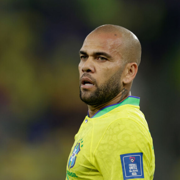 Ministério Público da Espanha entrou com um pedido de revogação da liberdade provisória de Daniel Alves