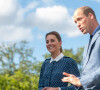 Príncipe William e Kate Middleton preferem enfrentar a batalha contra o câncer em privacidade