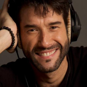 Daniel Del Sarto foi Nicolau na novela Desejos de Mulher, da Rede Globo, que chega ao Globoplay