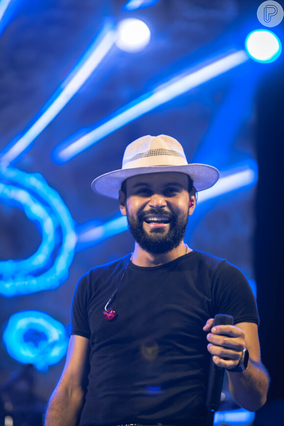 Até mesmo o mundo do esporte se envolveu, como foi o caso do jogador de futebol Rodrygo Goes, atualmente do Real Madrid, dos jogadores Murilo Paim e Endrick, do Palmeiras, e da conta oficial do Flamengo.