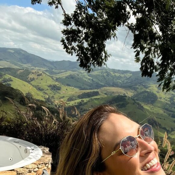 Talitha Morete ainda disse estar fazendo fisioterapia e massagem pelo menos uma vez por semana