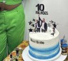 Ex-participantes do 'BBB 24' como Wanessa Camargo aparecem abaixo de Davi em bolo feito por fã