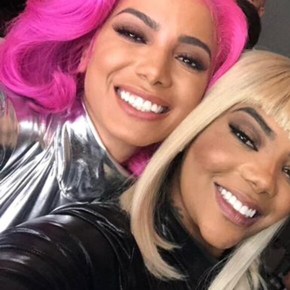 Anitta e Ludmilla são brigadas, mas podem vivenciar momento histórico juntas