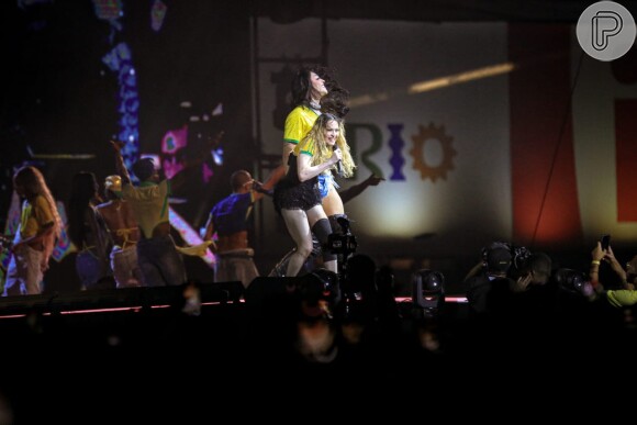 Madonna fez show histórico no Rio de Janeiro com participações de Anitta e Pabllo Vittar