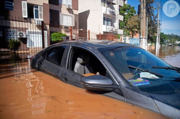 Chuvas no Rio Grande do Sul deixam milhares de pessoas desabrigadas