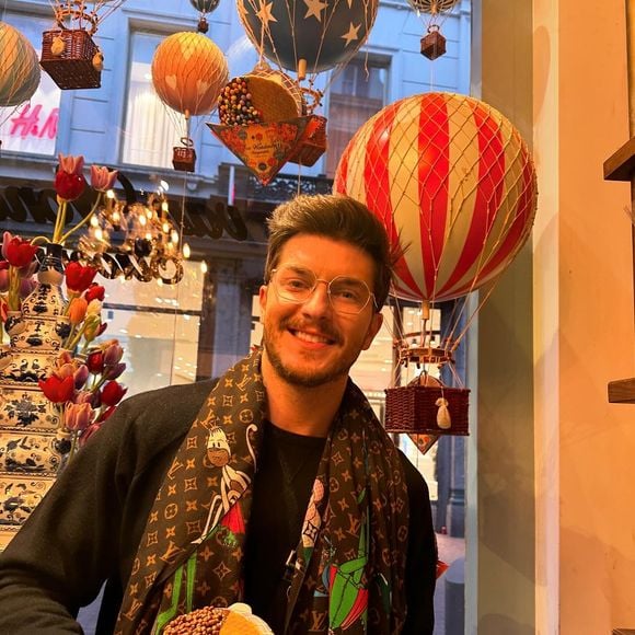 Klebber Toledo tocou no assunto ao justificar o sumiço das redes sociais