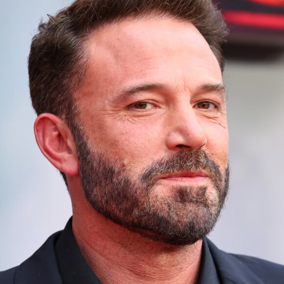 Anos depois, Ben Affleck reviu o comercial e ficou sem graça, relembrando o 'fracasso' da época