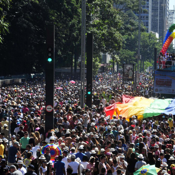 Parada do Orgulho LGBTQIA+ de São Paulo acontece no dia 2 de junho