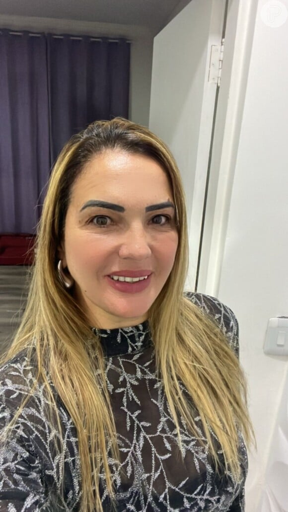 Andreia Andrade foi conduzida à delegacia para prestar depoimento após a morte do ex