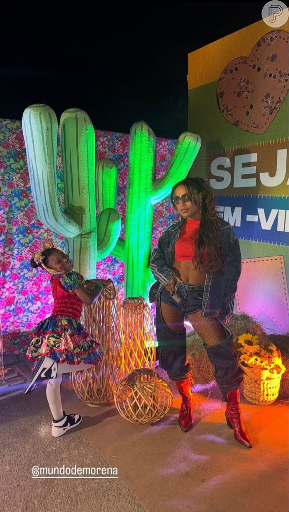 Veja foto dos looks das famosas na festa Junina da cantora Anitta, em junho de 2024