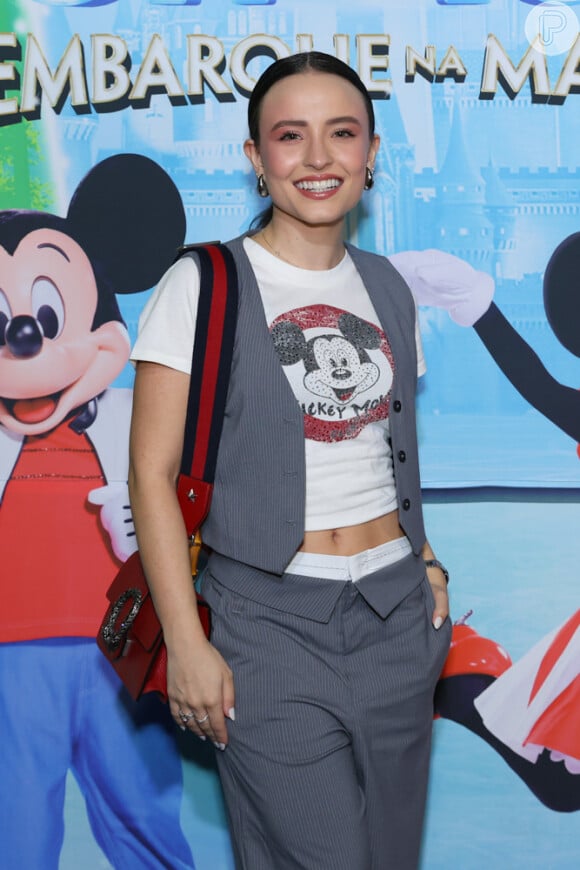 Larissa Manoela é fã de carteirinha de Mickey Mouse