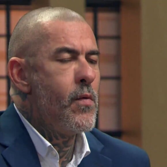 Henrique Fogaça perguntou para Andréia se ela havia colocado água de salsicha em prato com escargot no 'MasterChef Brasil 2024'