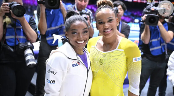 Rebeca Andrade afasta rivalidade com Simone Biles: "Criam batalhas"