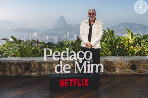 Antonio Grassi no lançamento de Pedaço de Mim, da Netflix