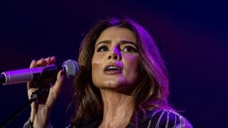 'Cheguei a pesar 42 quilos': Paula Fernandes enfrentou depressão profunda e teve 'os piores dez dias da vida' no começo da fama