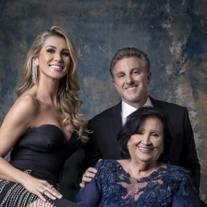 Dona Déa Lúcia ressaltou sua amizade com Luciano Huck