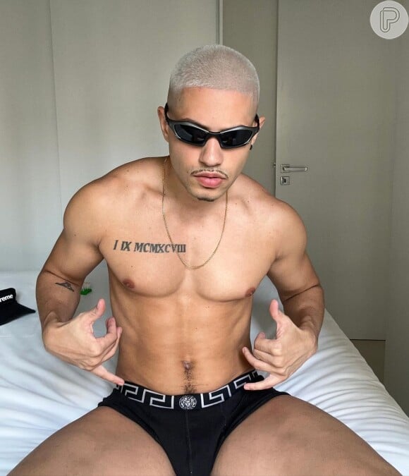 Ator pornô Bruno ZL faz sucesso em plataformas como OnlyFans e Privacy e acumula mais de 1 milhão de seguidores no X, antigo Twitter, onde posta conteúdos de sexo gay explícito