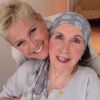 Xuxa usou as redes sociais para parabenizar a mãe, dona Alda, pelos seus 78 anos, nesta segunda-feira, 26 de janeiro de 2015