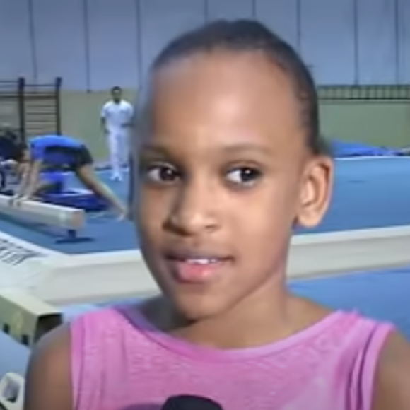 Na época, Rebeca Andrade disse que recebeu ajuda de Daiane dos Santos em elementos que não estava conseguindo realizar