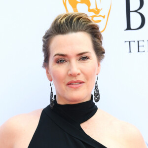 Kate Winslet revelou, durante uma entrevista, que passou por um momento delicado no set quando uma pessoa da equipe fez um pedido polêmico