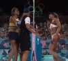 Ana Patrícia brigou com canadense em set de vôlei de praia nesta sexta-feira (9)