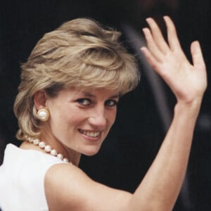 O cabeleireiro de Princesa Diana conta que a conheceu na década de 1990.