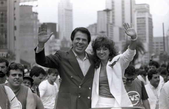 Silvio Santos deixou viúva, Iris Abravanel - na foto, casal durante a tradicional Parada do Dia das Crianças, exibida entre 1986 e 1988