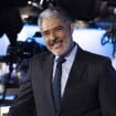 Afastado do 'Jornal Nacional', William Bonner surge BEM mais velho em foto inusitada e aparência surpreende: 'Quase não reconheci'