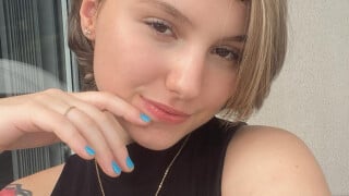 Médica de Isabel Veloso reforça diagnóstico de câncer da influencer em meio à ataques por afastar estágio terminal: 'Tumor existe'