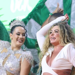 Fabíola Andrade se jogou na apresentação do enredo da Mocidade para o carnaval 2025