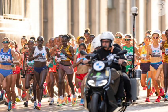 Rebecca Cheptegei tinha 33 anos e atuava como corredora de cross country, longa distância e maratona - o que a fez ser detentora de um recorde nacional