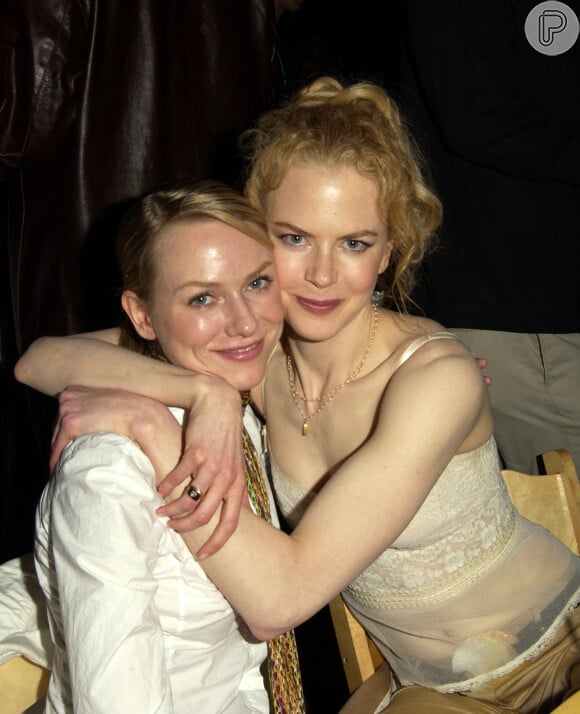 Rumores nas redes sociais sobre a bissexualidade e o romance de Nicole Kidman com Naomi Watts viralizou nas redes sociais no ano passado