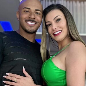 Andressa Urach revelou, no último dia 12, que assinou um 'contrato de namoro' com o atual companheiro, o também ator pornô Lucas Ferraz