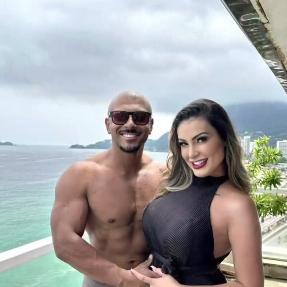 Andressa Urach e Lucas Ferraz se conheceram nas gravações de um vídeo pornô