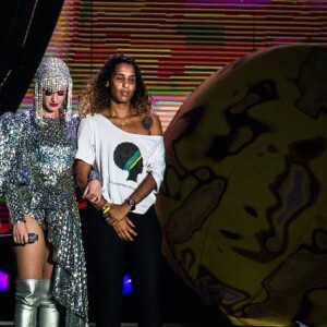 Katy Perry na 'Witness Tour' no Brasil homenageando Marielle Franco