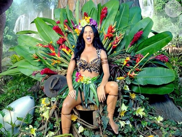 Katy Perry no videoclipe de 'Roar'