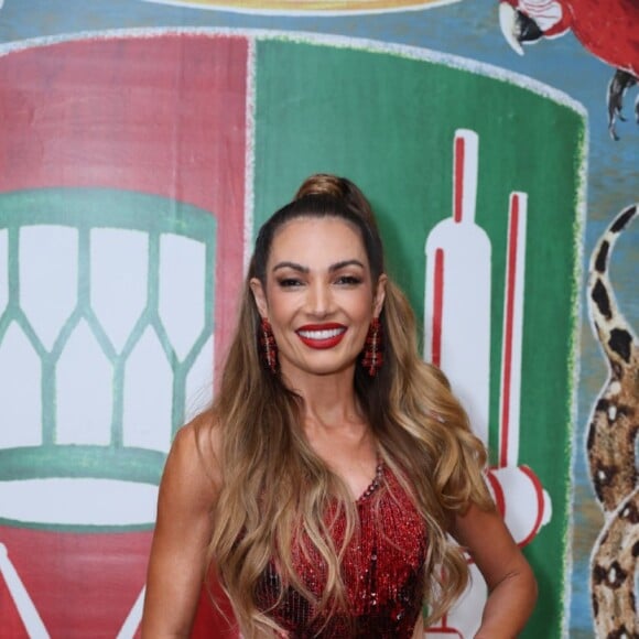 Patrícia Poeta foi apresentada como musa da Grande Rio para o Carnaval de 2025, em um evento que aconteceu neste sábado (28) na quadra da escola de samba