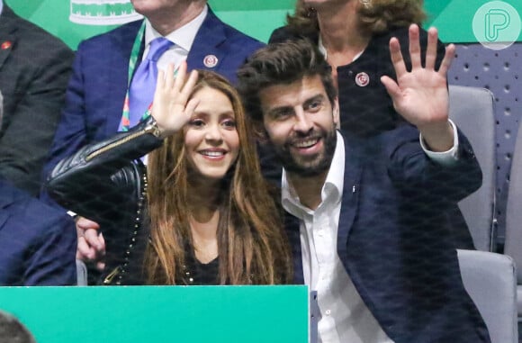 A nova turnê de Shakira alfineta o ex-esposo, Piqué, com a música 'Las Mujeres Ya No Lloran', um projeto que surgiu após o fim do seu casamento com o astro.