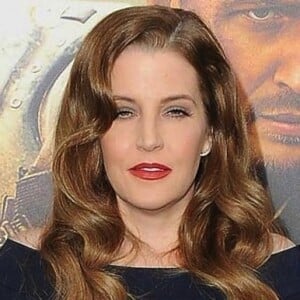 Lisa Marie Presley morreu por obstrução em seu intestino delgado, causada por complicações de uma cirurgia bariátrica feita anos antes