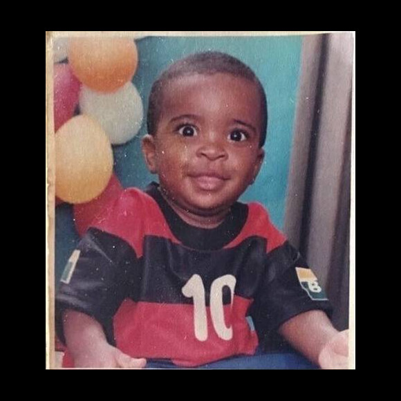 29. Ele, que nunca escondeu a paixão por futebol, é um dos principais jogadores brasileiros da atualidade