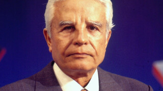 'Não me deixava...': filho de Cid Moreira faz novas acusações contra o pai e afirma ter sido expulso de casa por orientação sexual