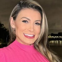 'Deus é mulher também': Andressa Urach provoca ao ironizar clássica passagem da Bíblia e revolta web