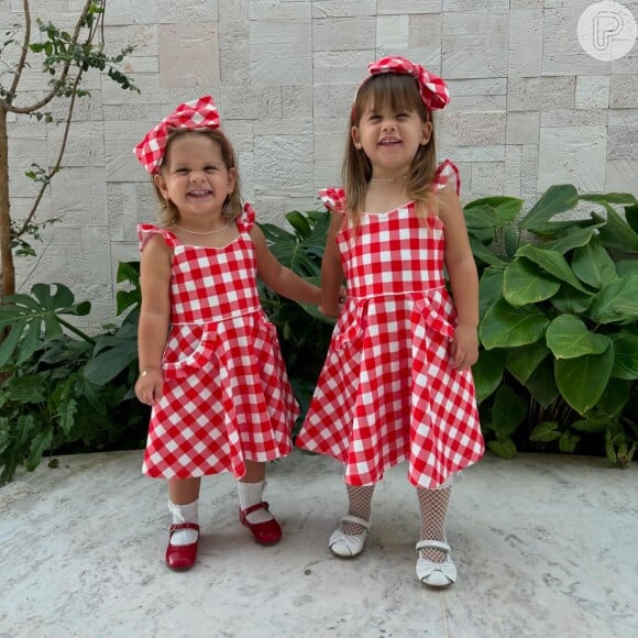 Maria Alice e Maria Flor costumam combinar os looks