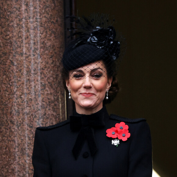 Princesa de Gales e Sophie, Duquesa de Edimburgo, participam do Serviço de Memória anual no Cenotáfio em 10 de novembro de 2024 em Londres, Inglaterra