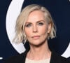 Charlize Theron é uma das maiores atrizes do mundo e acumula grandes sucessos no cinema