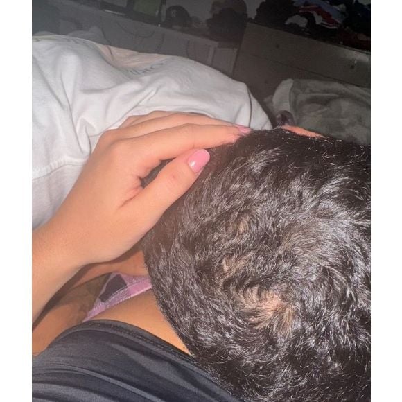 Giovanna Buscacio espera primeiro filho com João Mendes de Assis, filho de Ronaldinho Gaúcho
