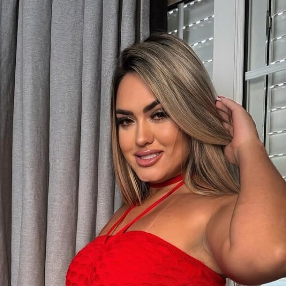 Vídeo pornô de Andressa Urach com mulher grávida gerou revolta na web e pedidos de respeito pelo bebê