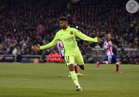 Com uma marca de 230 gols como profissional, Neymar ficou fora do prêmio 'Bola de Ouro'
