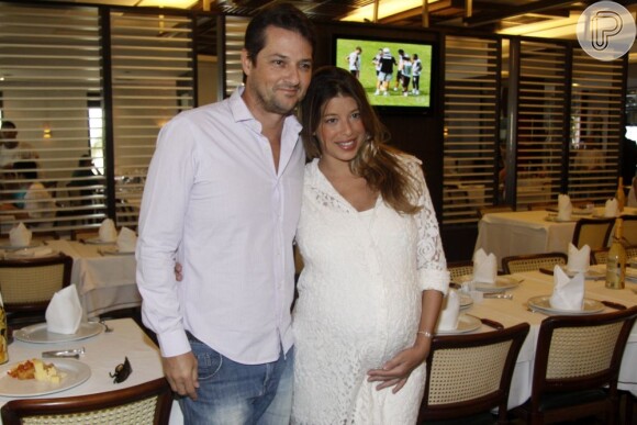 Nascem os gêmeos de Marcelo Serrado e Roberta Fernandes, Felipe e Guilherme, nesta quarta-feira, 10 de abril de 2013